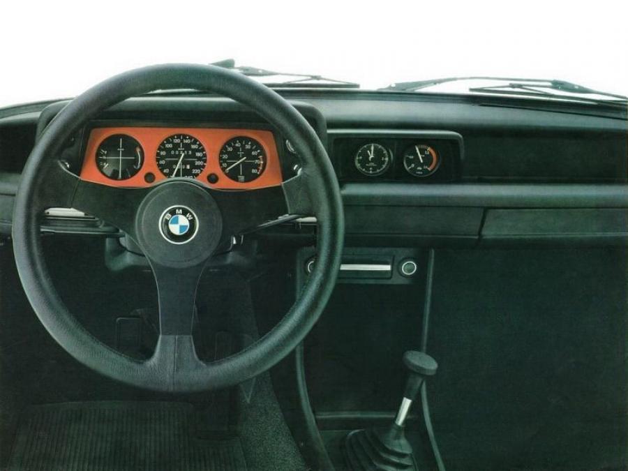  BMW 2002 Turbo 1974 года  (фото 5 из 19)